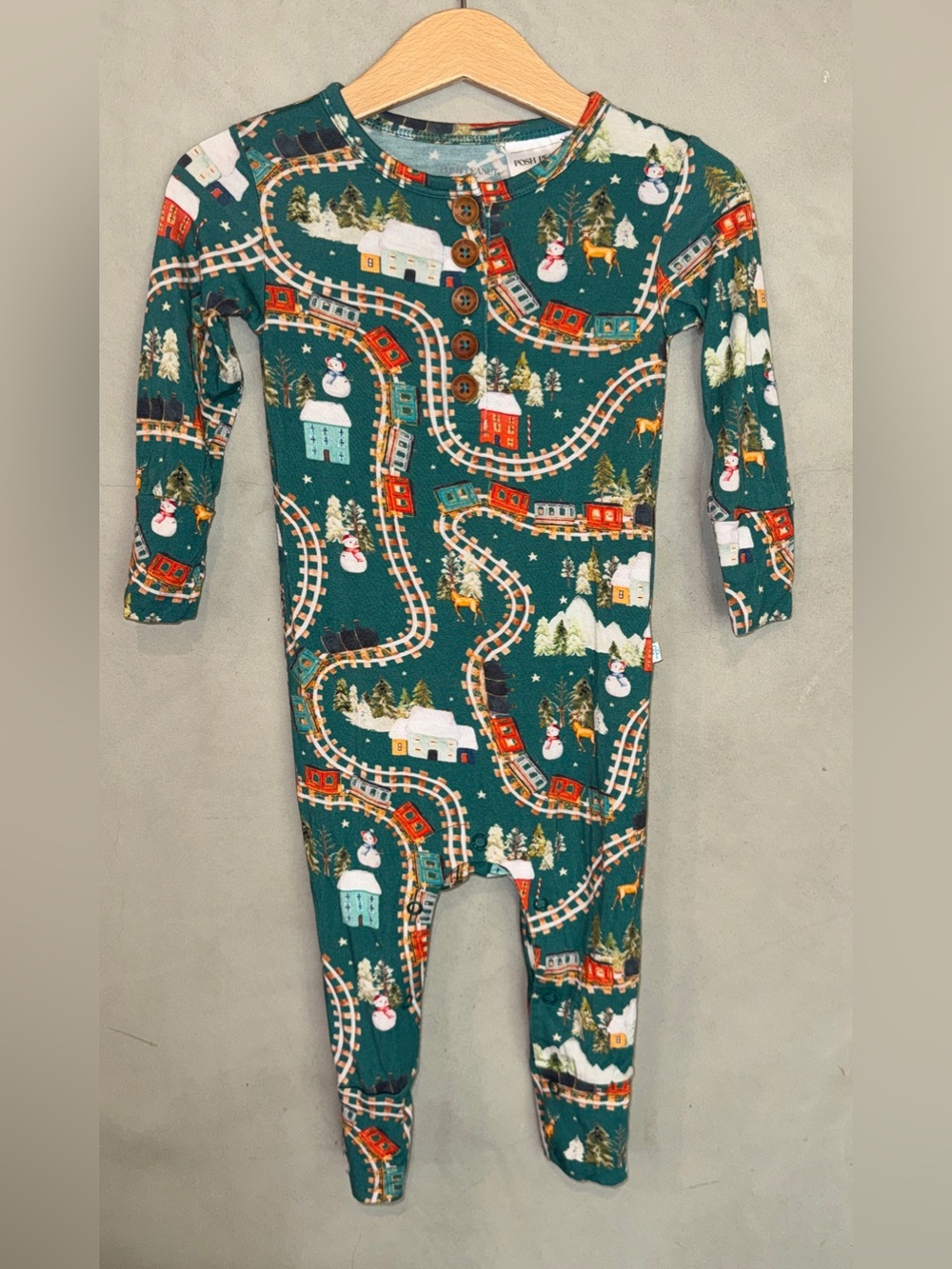 Posh Peanut bamboo Wyatt Holiday Christmas Train romper 18-24 months